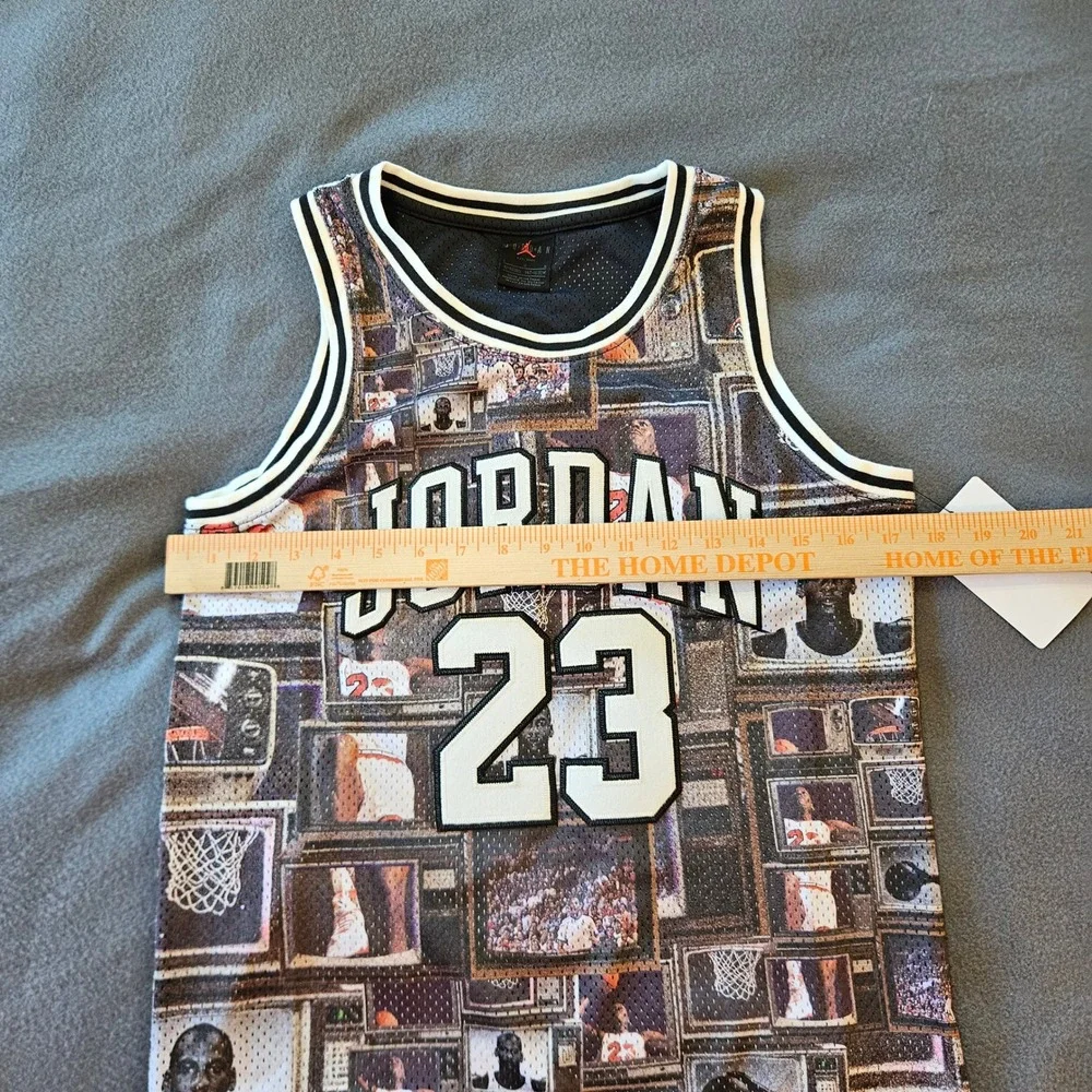 Kids Jordan 23 Basketball‎ Jersey Size L Graphic Print Boys Michael Jordan